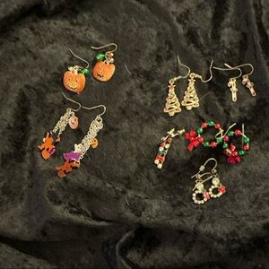 Halloween and Christmas earring lot (7 pairs)